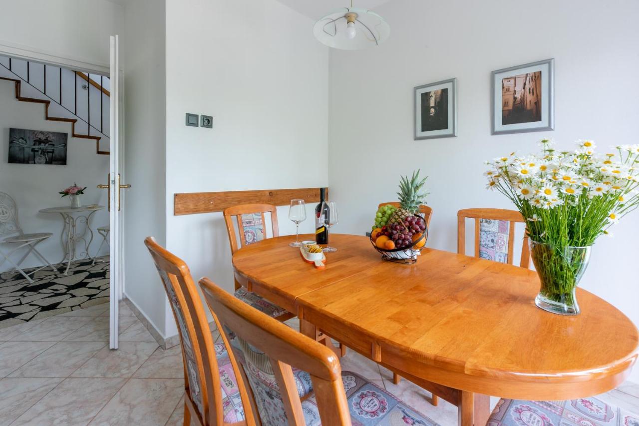 Apartment Carpe Diem "Pet Friendly" Crikvenica Exteriör bild