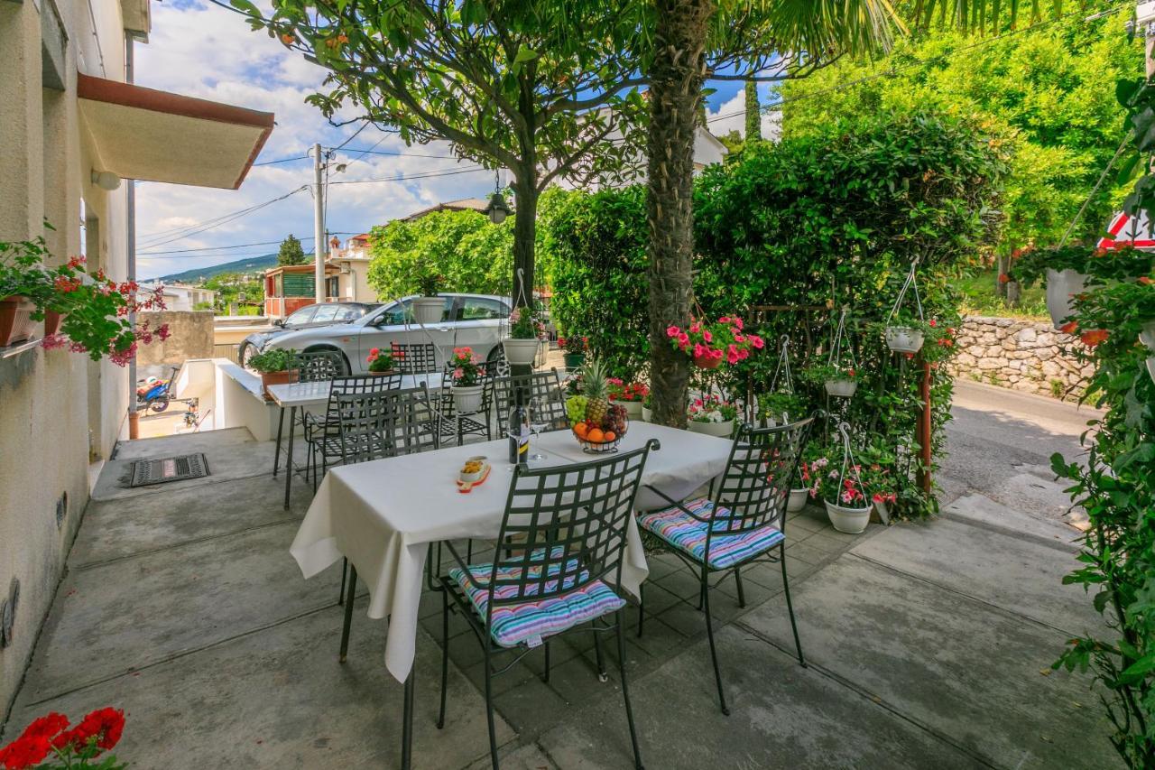 Apartment Carpe Diem "Pet Friendly" Crikvenica Exteriör bild