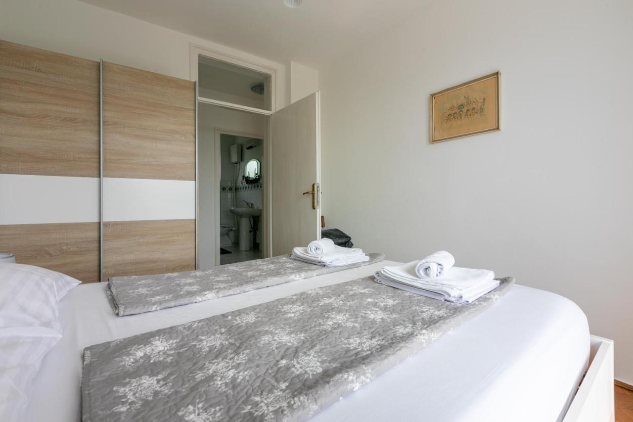 Apartment Carpe Diem "Pet Friendly" Crikvenica Exteriör bild